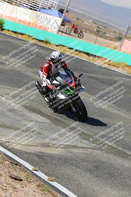 media/Oct-15-2022-TrackXperience (Sat) [[8f70b8b0be]]/Group 2/session 2 turn 3 and 4/